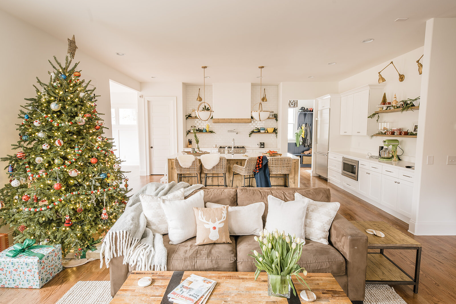 holiday decor living room